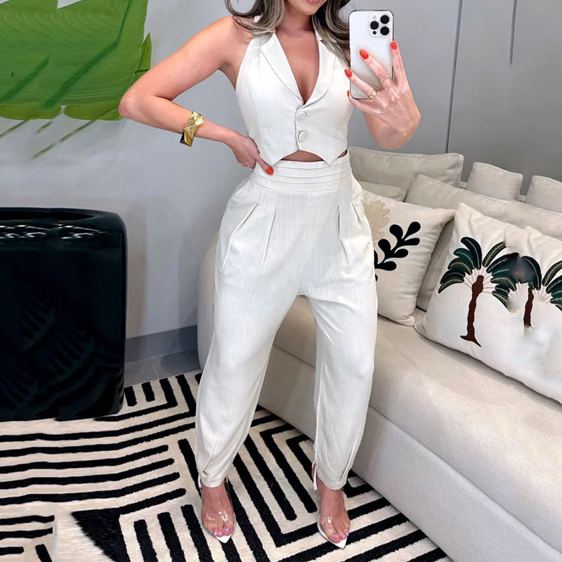 Woman's Sleeveless Vest Pants Suit
