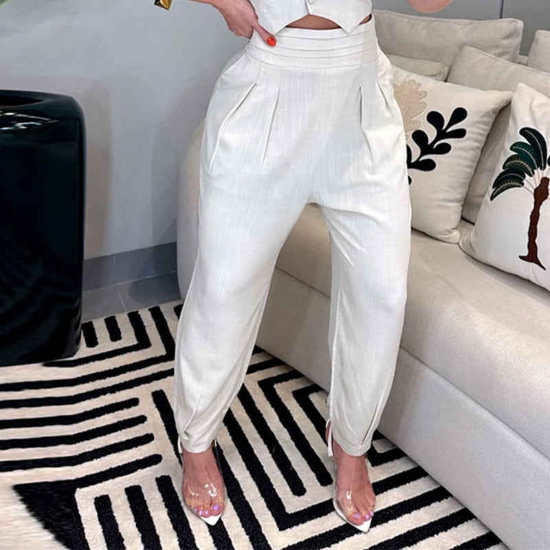Woman's Sleeveless Vest Pants Suit