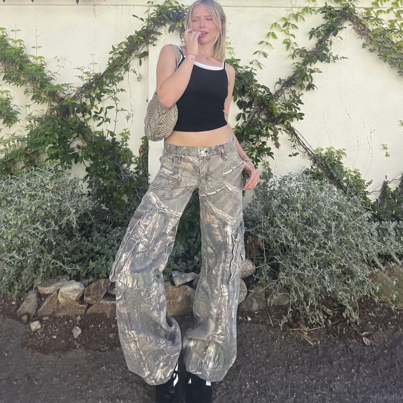 Woman's Camouflage Wide Bottom Cargo Pants